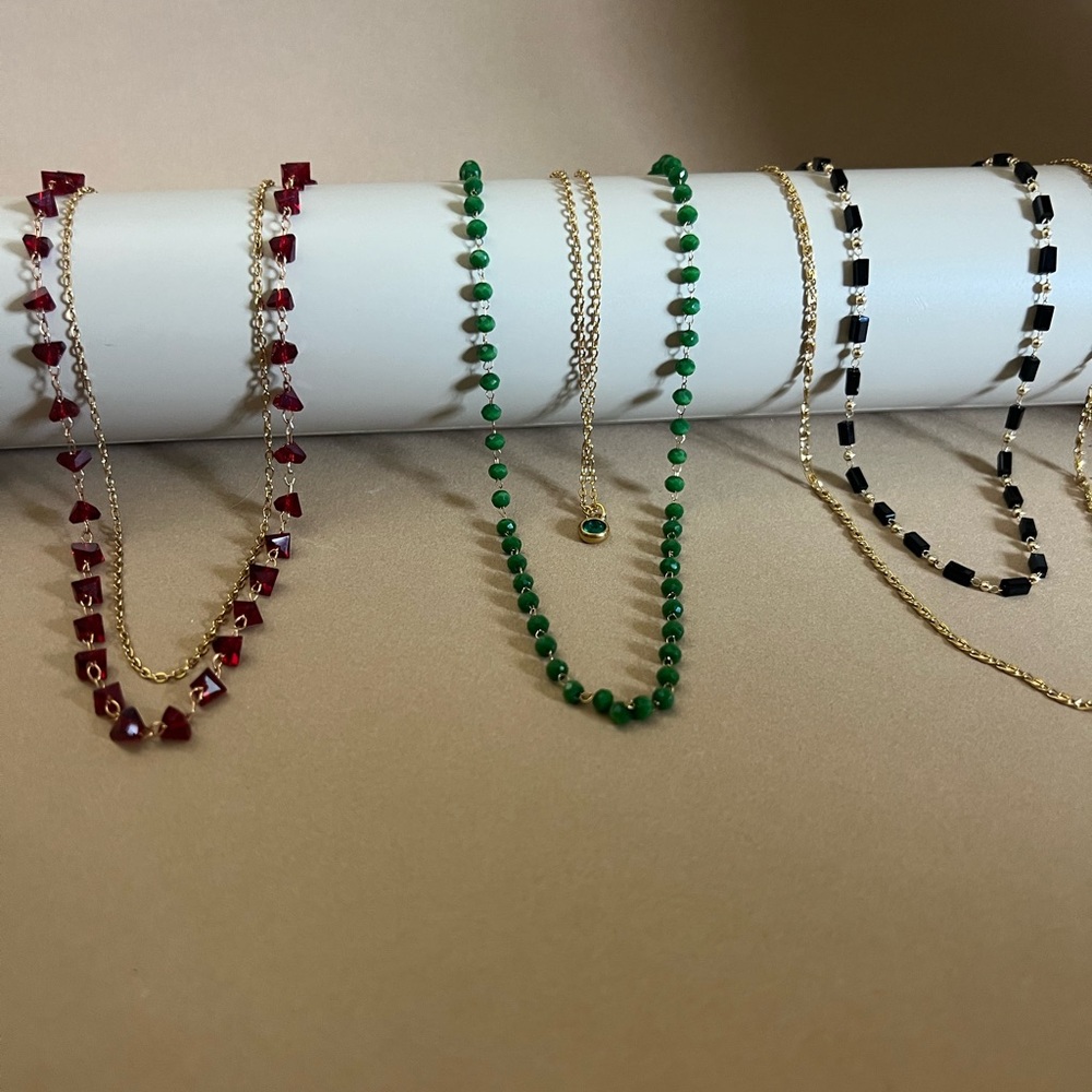 Simple Pop-of-color Layered Necklace - Simple Elegant Necklace Set